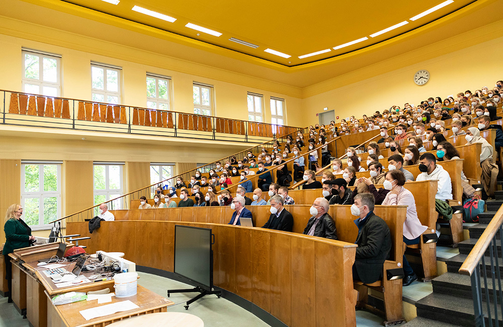 Start der Einführungstage an der Med. Fakultät Magdeburg im WS 22_23_Fotografin Sarah Kossmann (002)